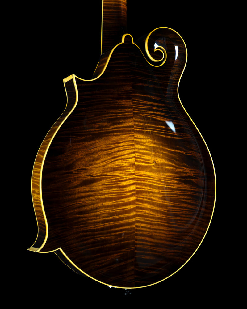 Collings MF5 Varnish, Italian Spruce, Flamed Maple, Top Of The
