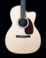 Collings 0002H Cutaway, Sitka Spruce, Indian Rosewood, Short Scale - NEW