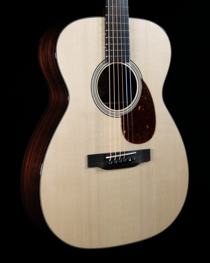 Collings 14-Fret 002G, German Spruce, Indian Rosewood - NEW