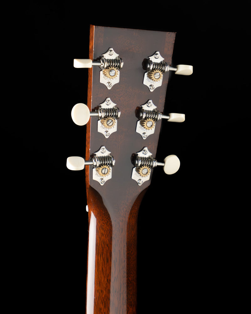2006 Collings 14-Fret 01, Sitka Spruce, Mahogany, Sunburst - USED