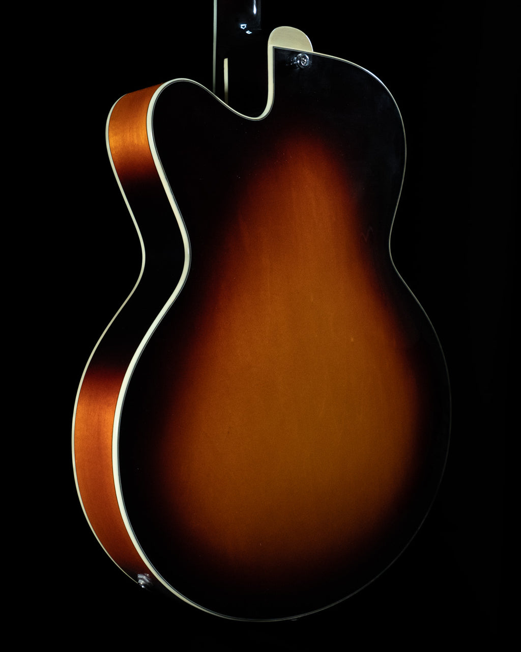 Eastman AR403CED, Laminated Maple, Kent Armstrong Pickups - NEW