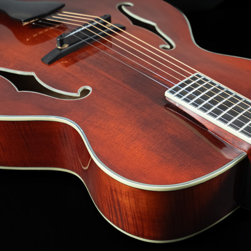 Eastman AR805 Archtop, Spruce, Maple - NEW
