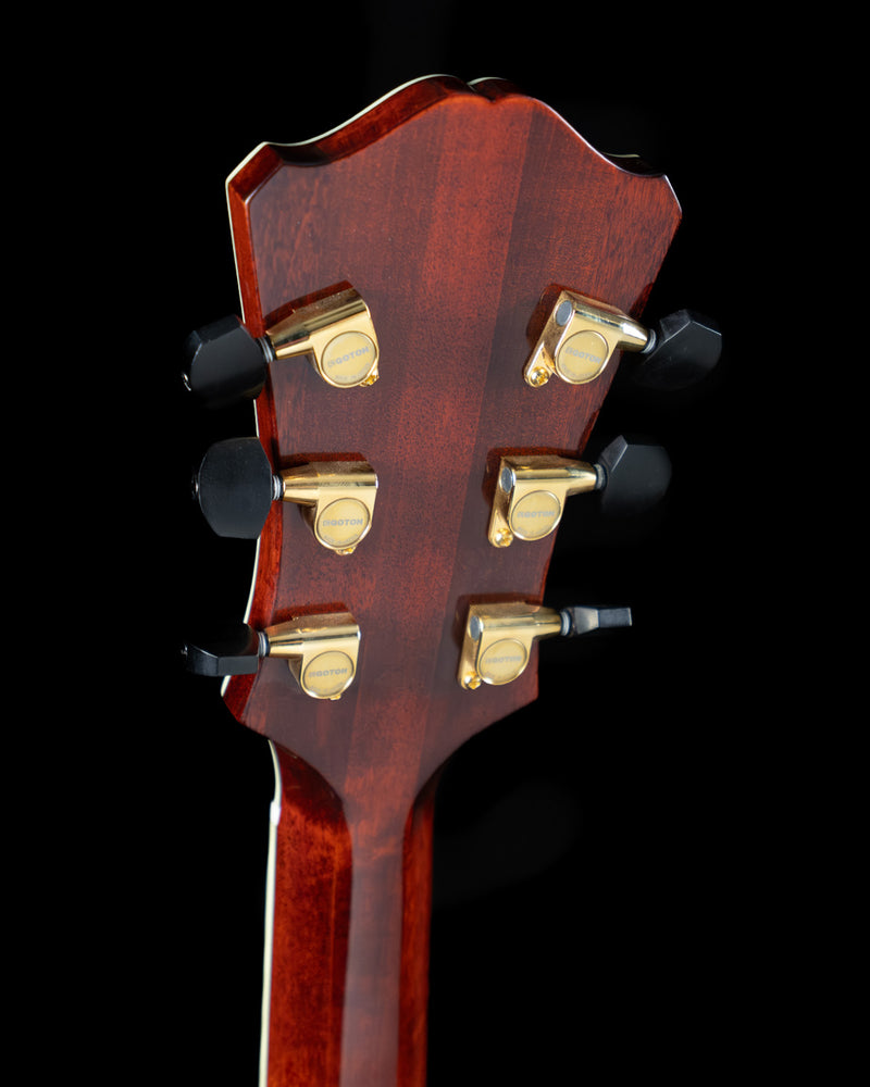 Eastman AR810CE Archtop, Solid Spruce, Solid Carved Maple - NEW