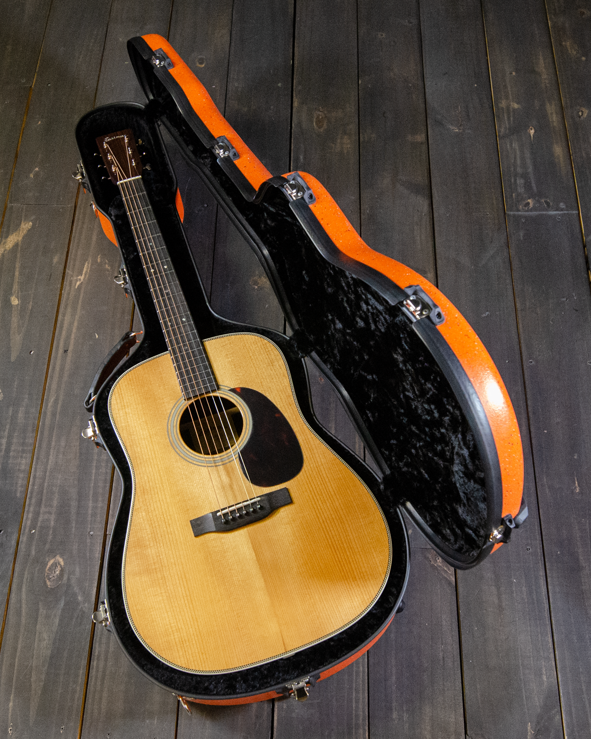 Calton Cases Dreadnought Case Orange Granite Black Interior NEW