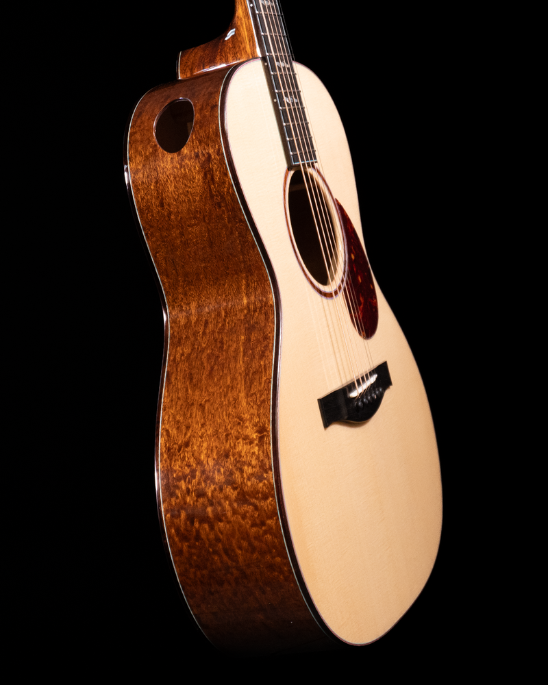 Eastman L00SS-QS, L-00 Size, European Spruce, Quilted Sapele - NEW - SOLD