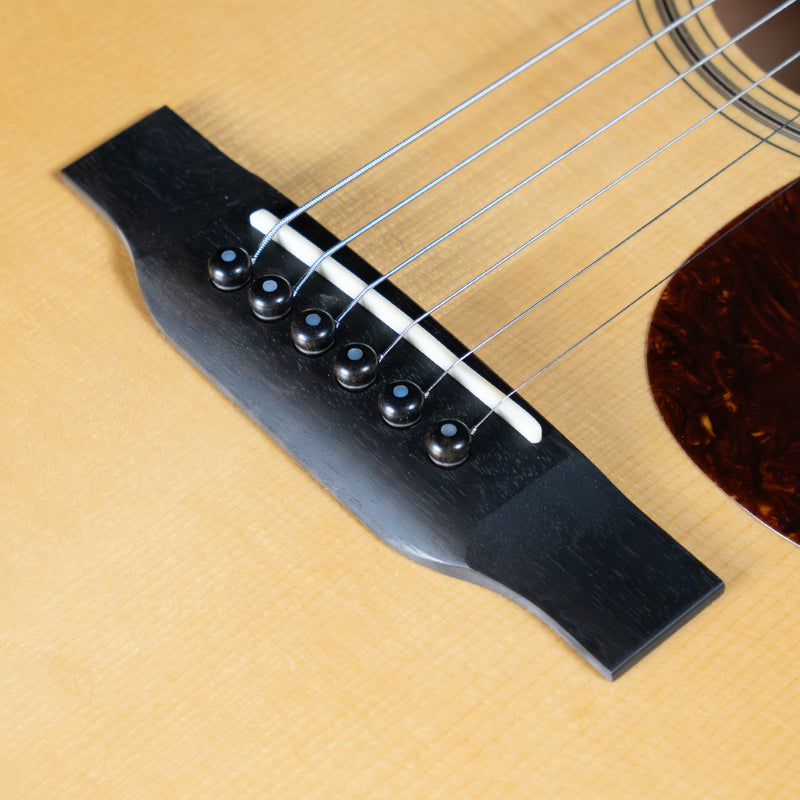 Collings OM1A JL, Julian Lage Signature Model, Adirondack