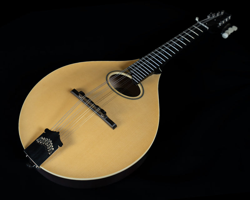2023 Collings MT O, Oval Hole Mandolin, Engelmann Spruce, Maple - USED