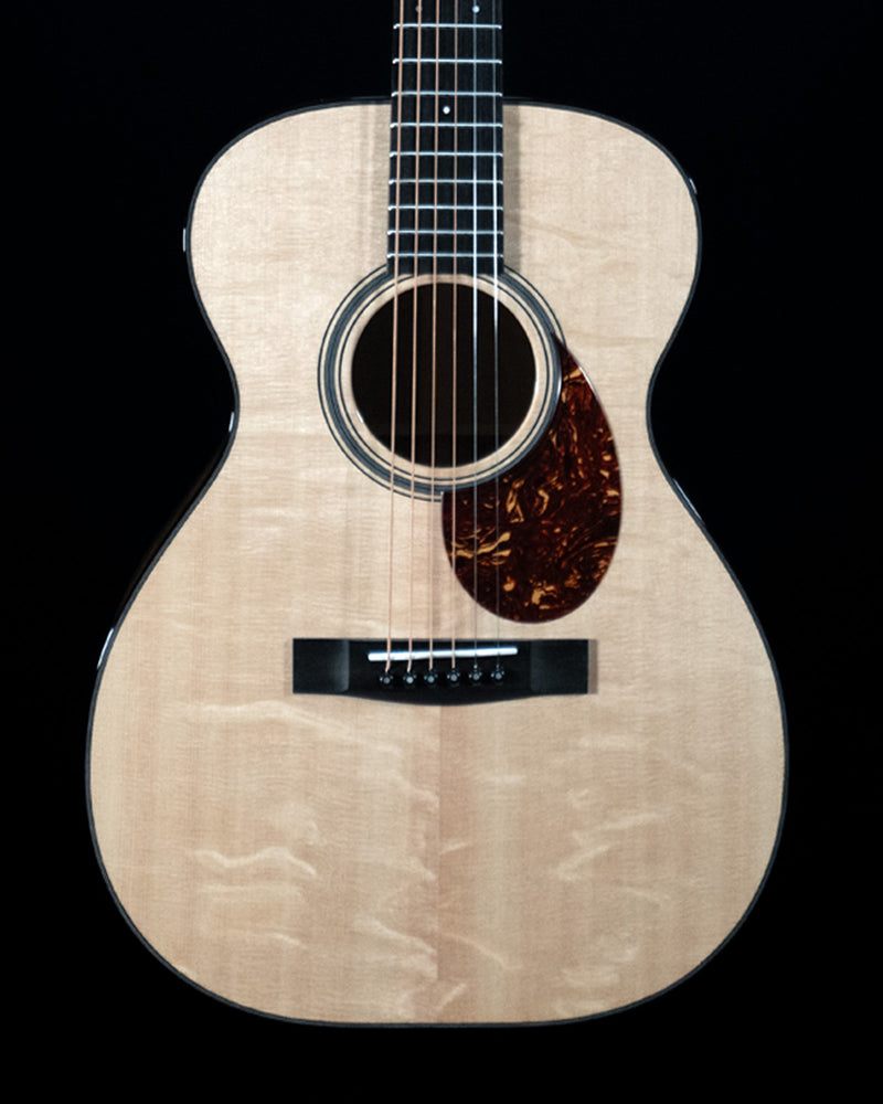 Huss & Dalton T-0014 Custom, Bear Claw Lutz Spruce, Figured Myrtlewood - NEW - ON HOLD