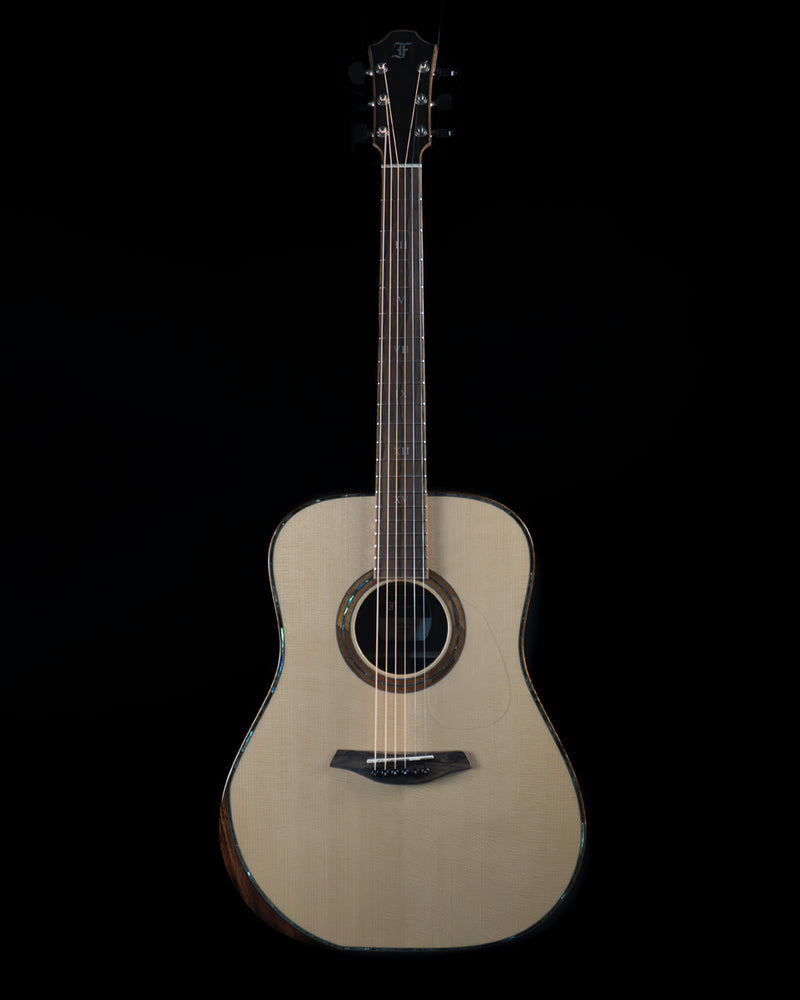 Furch Red Series Dreadnought, Spruce, Rosewood, Bevels, CNR-Active - NEW