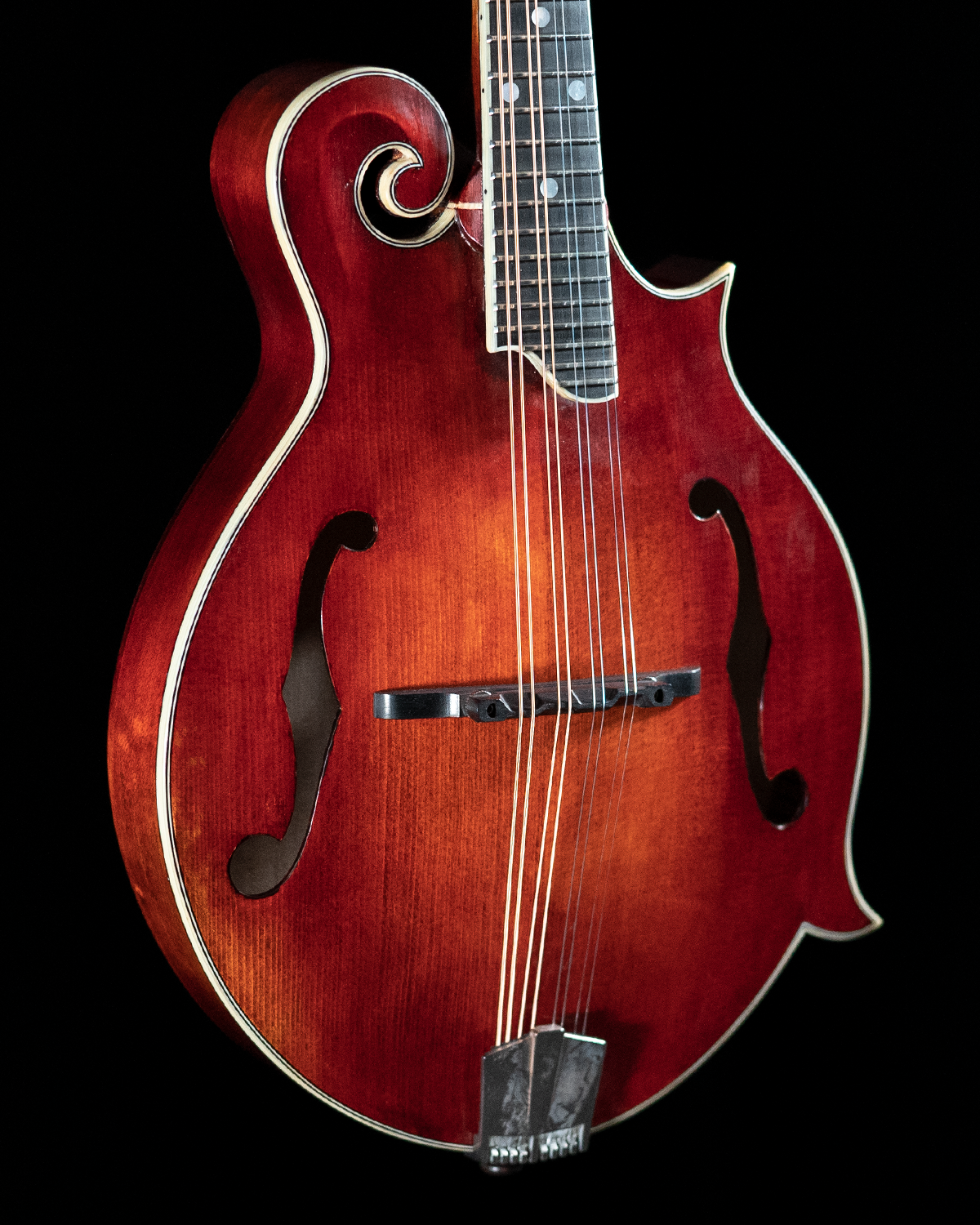 Eastman MD-515/V F-Style Mandolin, Spruce, Maple, Varnish Finish Eastman MD-515/V F-Style Mandolin, Spruce, Maple, Varnish Finish