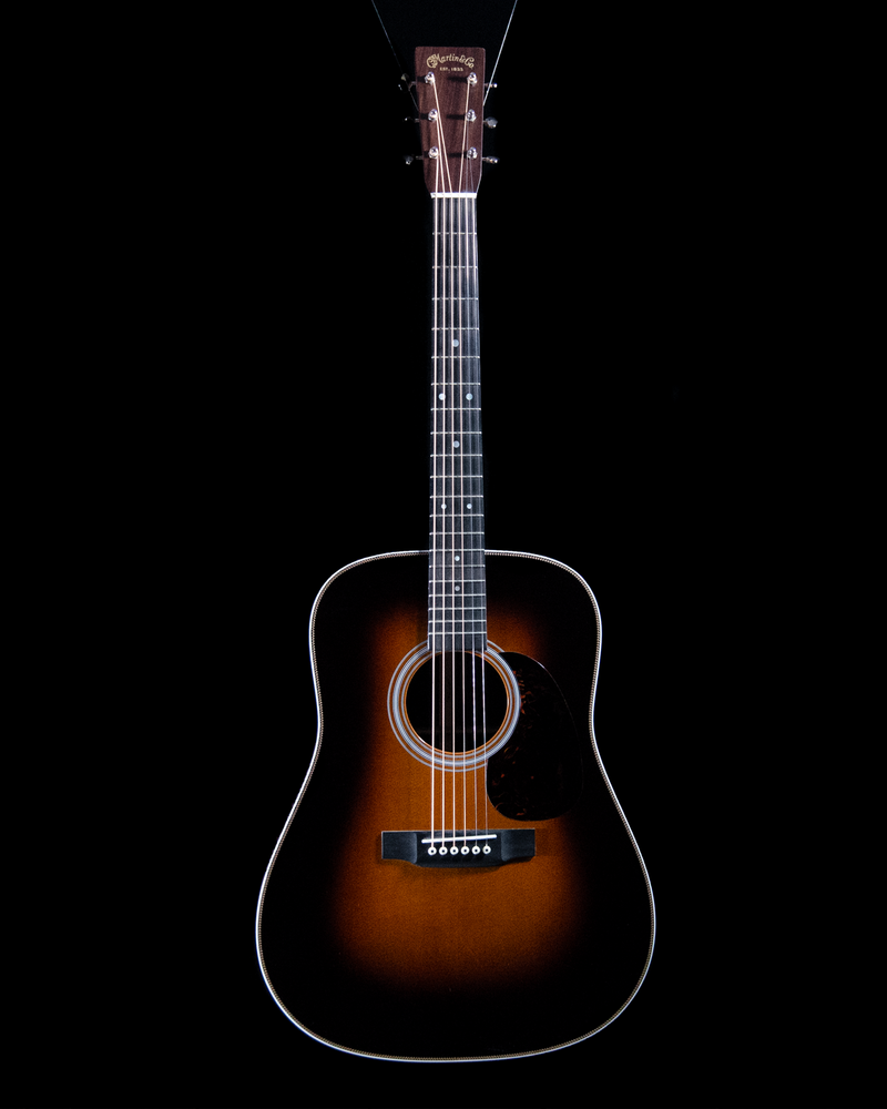 Martin D28 Centennial Sunburst