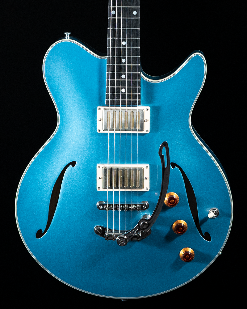Eastman Romeo LA Thinline, Laminated Spruce/Maple, Radiator Phat Cat P90 Pickups - NEW - SOLD