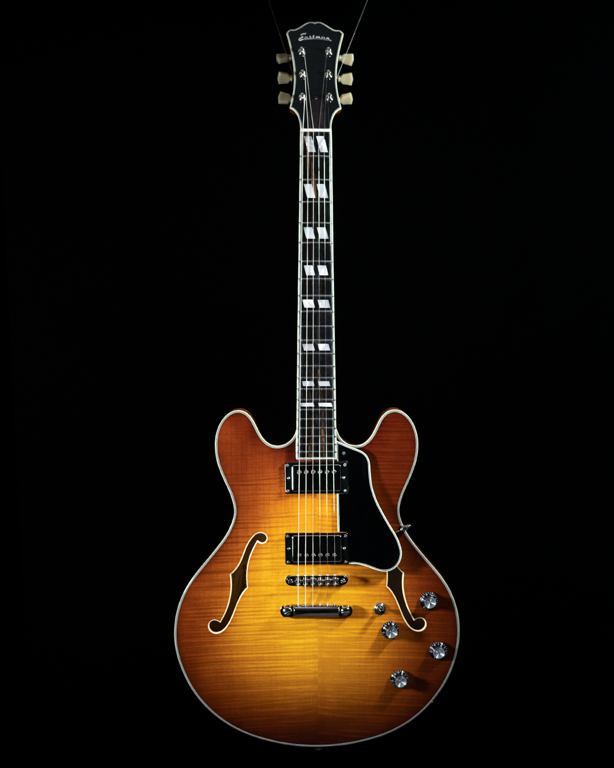 Eastman T486 Thinline, Maple, Seymour Duncan Pickups, Gold Burst Eastman T486 Thinline, Maple, Seymour Duncan Pickups, Gold Burst