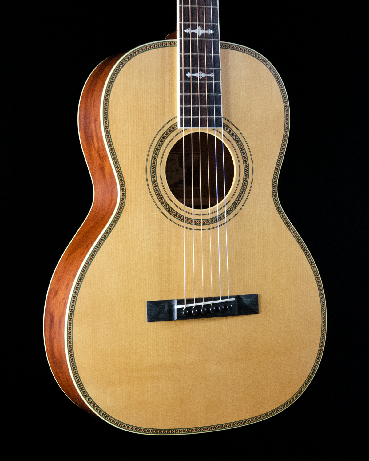 Waterloo WL S Deluxe Spruce Top Cherry Back and Sides Ladder